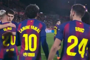 西甲争冠生变：巴萨五轮两败丢榜首，冠军悬念骤增